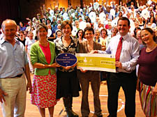 John Hammond, Imogen Sharp, Jessica 'O Leary, Chris Ashley and Carolyn Pascall receiving the cheque from Big Lottery's Debbie Pippard.