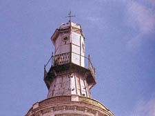 Lighthouse on the corner of Gray's Inn and Euston roads