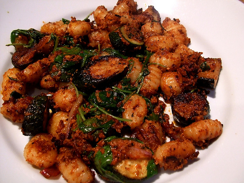 Gnocchi with rocket and walnut pesto