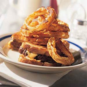 Onion rings in beer batter