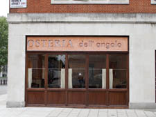 Osteria dell’angolo restaurant in Marsham Street